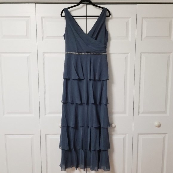 SLNY Tiered Caped Jacket Dress